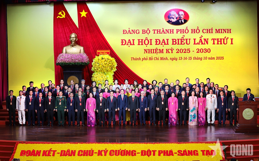 Xây dựng TP Hồ Chí Minh phát triển nhanh, bền vững, hội nhập và hiện đại, nghĩa tình