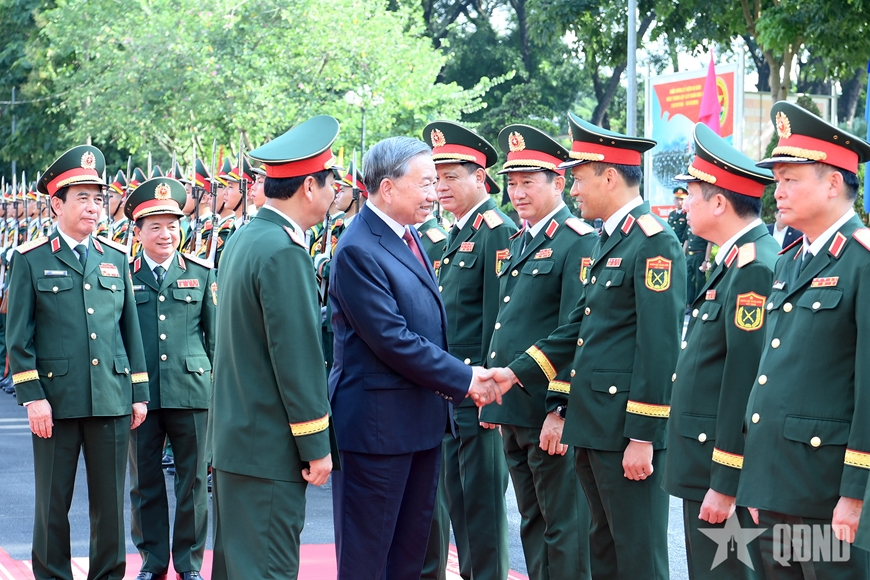 Tổng Bí thư Tô Lâm dự Lễ kỷ niệm 80 năm Ngày truyền thống LLVT Quân khu 1