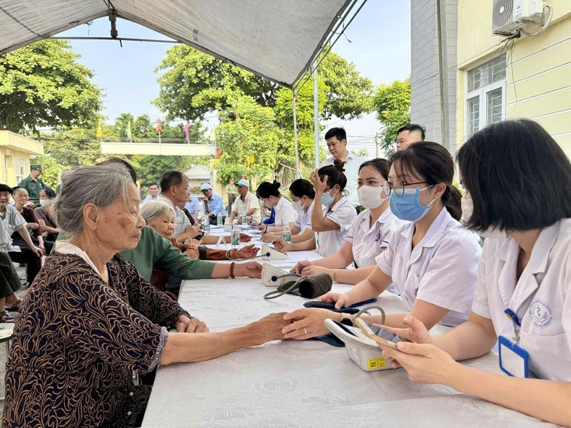 Bảo đảm an sinh xã hội-Dấu ấn trong hành trình xây dựng Thủ đô văn minh, giàu đẹp