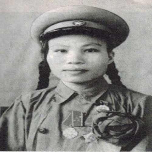 Nữ du kích Nguyễn Thị Chiên-Vang dội Cầu Nghìn