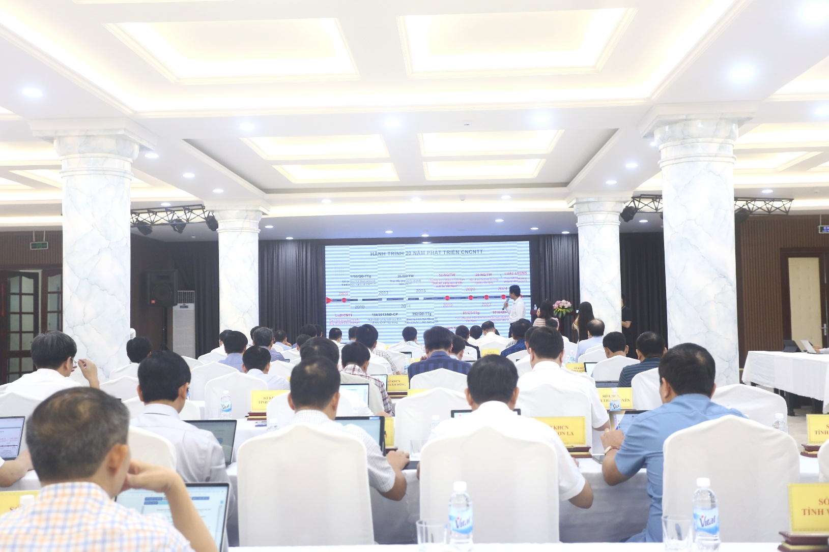 Ngành Khoa học và Công nghệ cần tiên phong tháo gỡ các điểm nghẽn, kiến tạo hạ tầng pháp lý