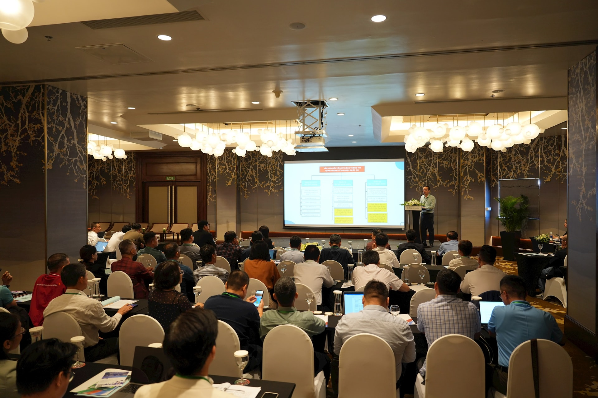 Ứng dụng AI trong chứng khoán, bảo hiểm: Đón đầu cơ hội nâng hạng thị trường Việt Nam