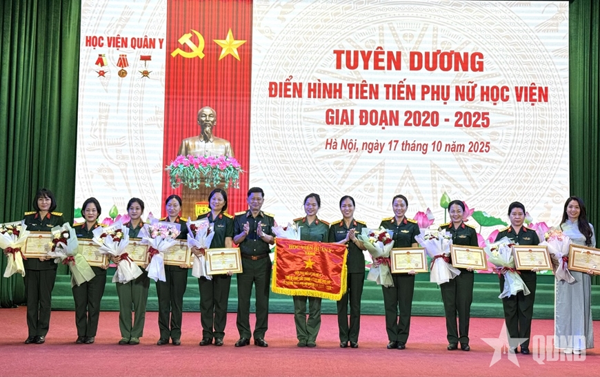 Tuyên dương điển hình tiên tiến phụ nữ Học viện Quân y giai đoạn 2020-2025