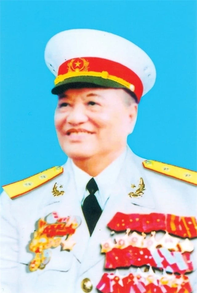 Trung tướng Lê Hữu Đức và lần “to gan” bàn nhân sự