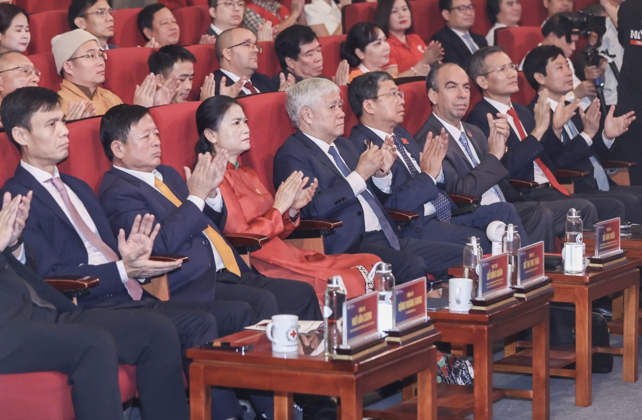 Chương trình “65 năm nghĩa tình Việt Nam - Cuba” vận động được 615 tỷ đồng ủng hộ nhân dân Cuba 