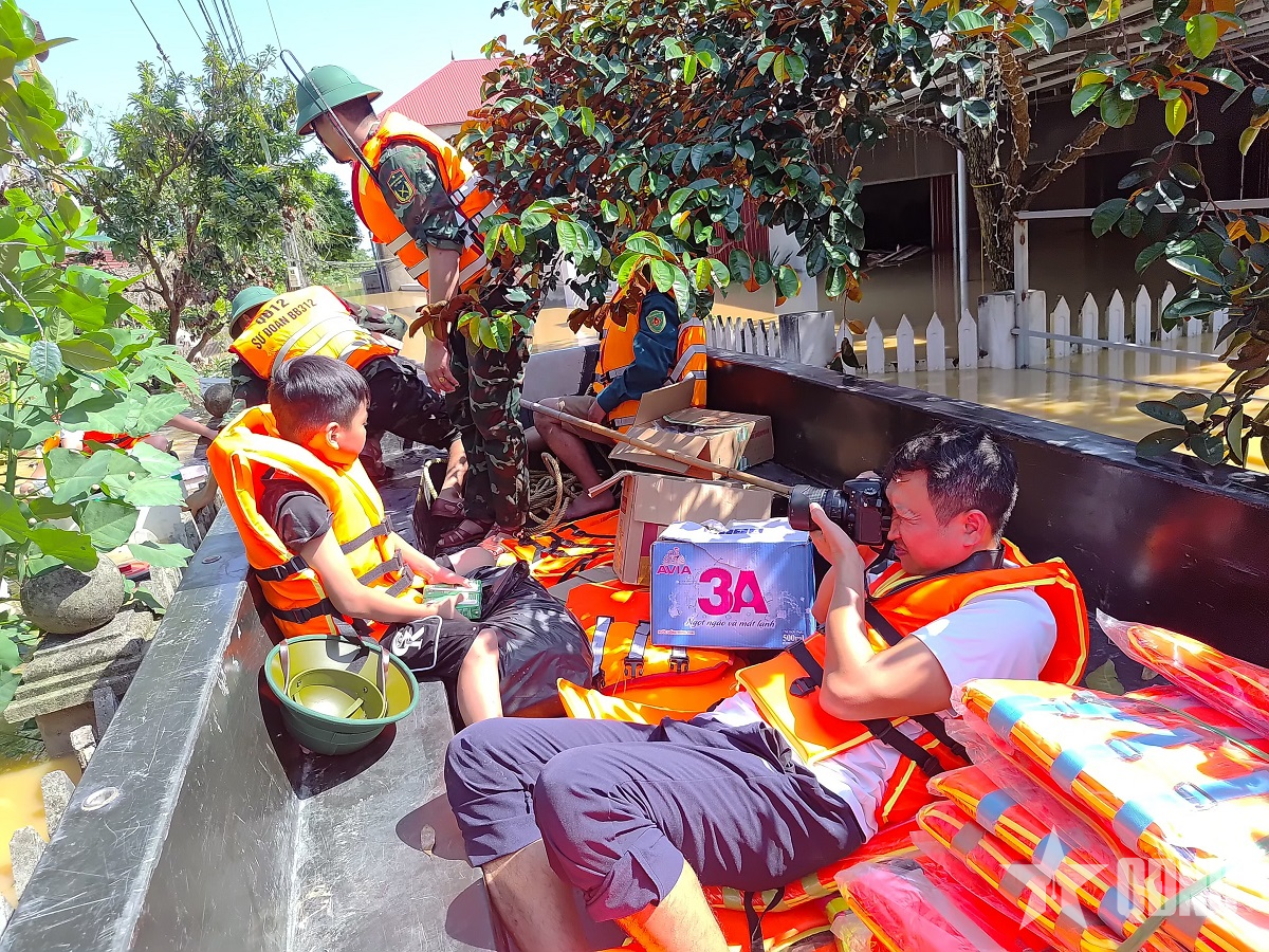 Tự hào tiếp nối truyền thống nhà báo - chiến sĩ