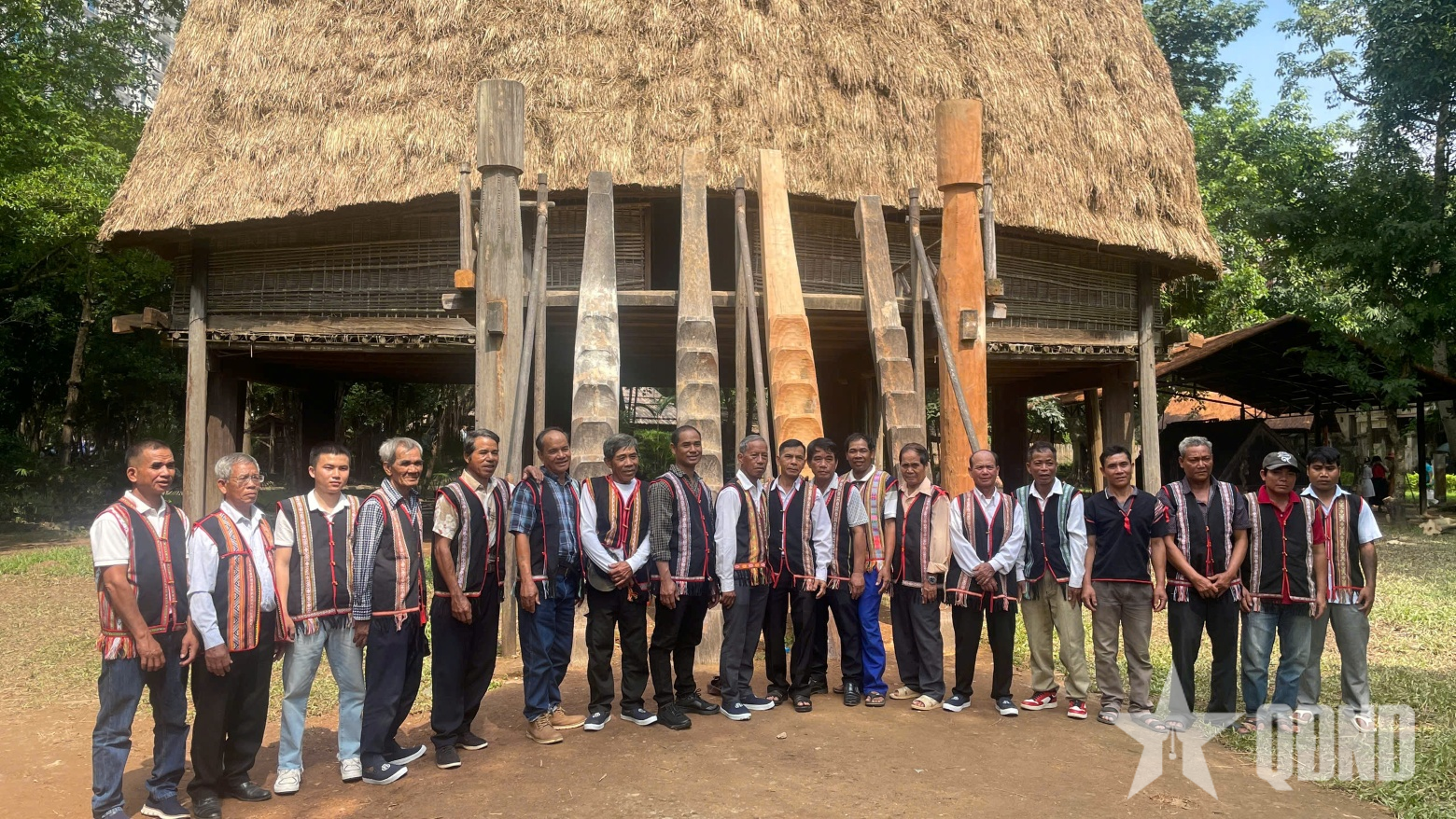 Bảo tồn nhà rông Bana trong nhịp sống đương đại