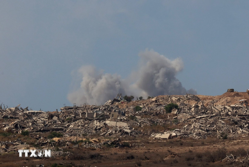 Thủ tướng Israel ra lệnh không kích Gaza