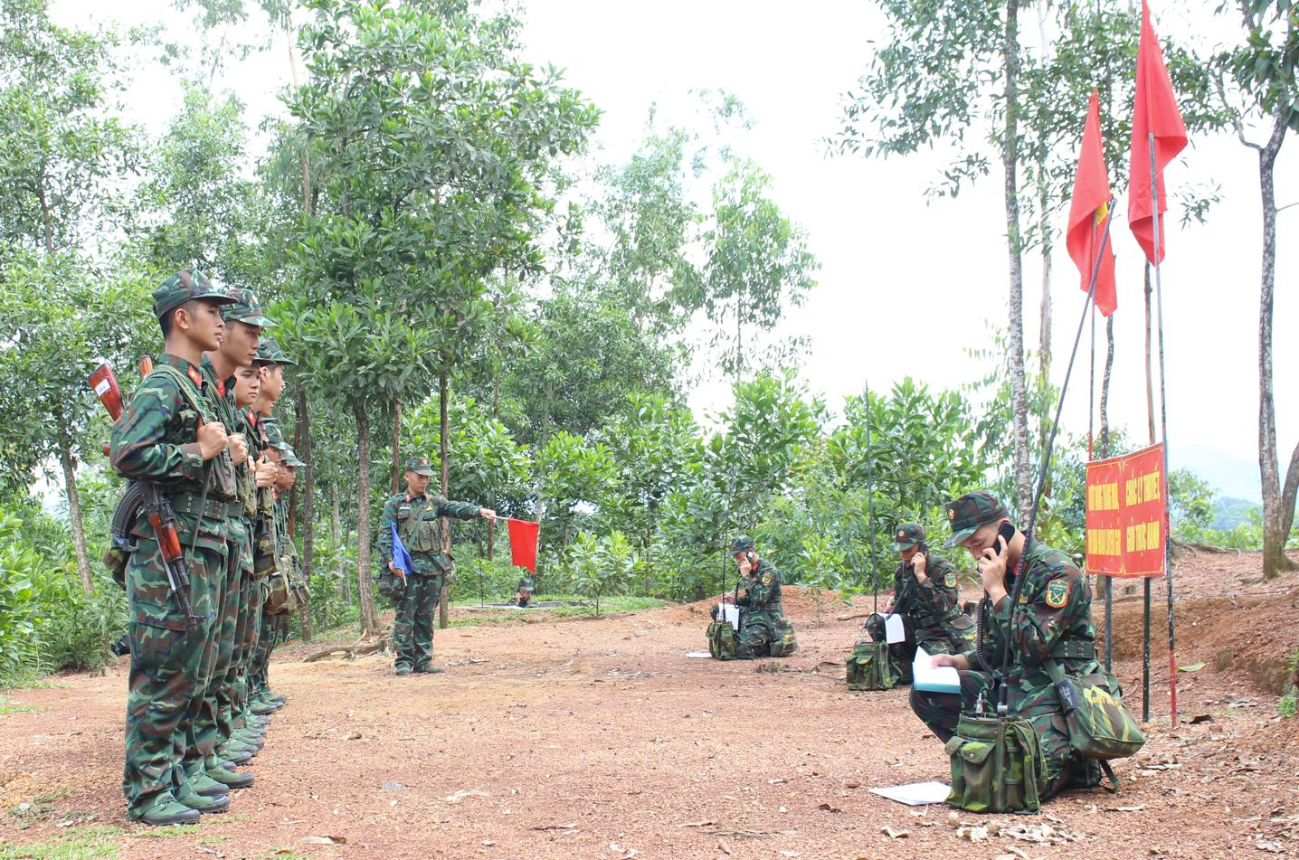 Coi trọng bồi dưỡng, nâng cao trình độ cán bộ cấp phân đội