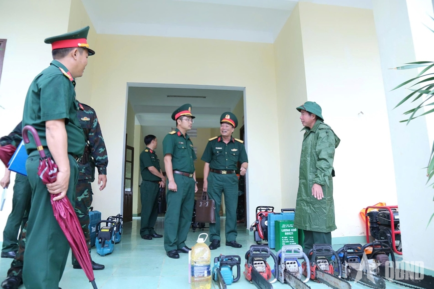 Lực lượng vũ trang Quân khu 5: Chủ động ứng phó bão số 12