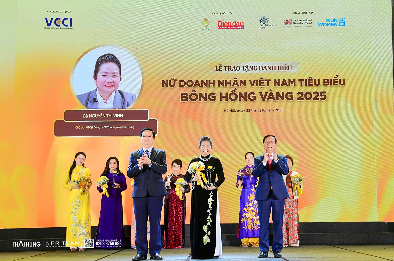 Doanh nhân Nguyễn Thị Vinh - Top 10 Bông hồng vàng 2025