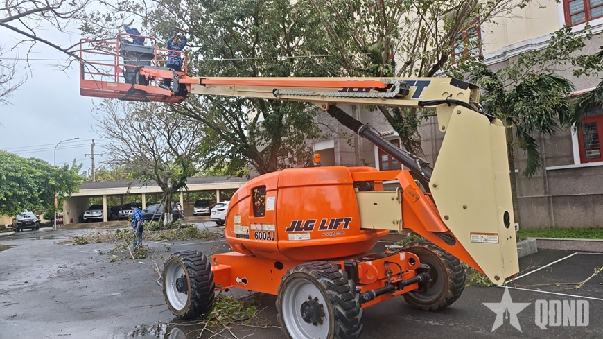 Bộ tư lệnh Vùng Cảnh sát biển 2 chủ động phòng, chống bão số 12