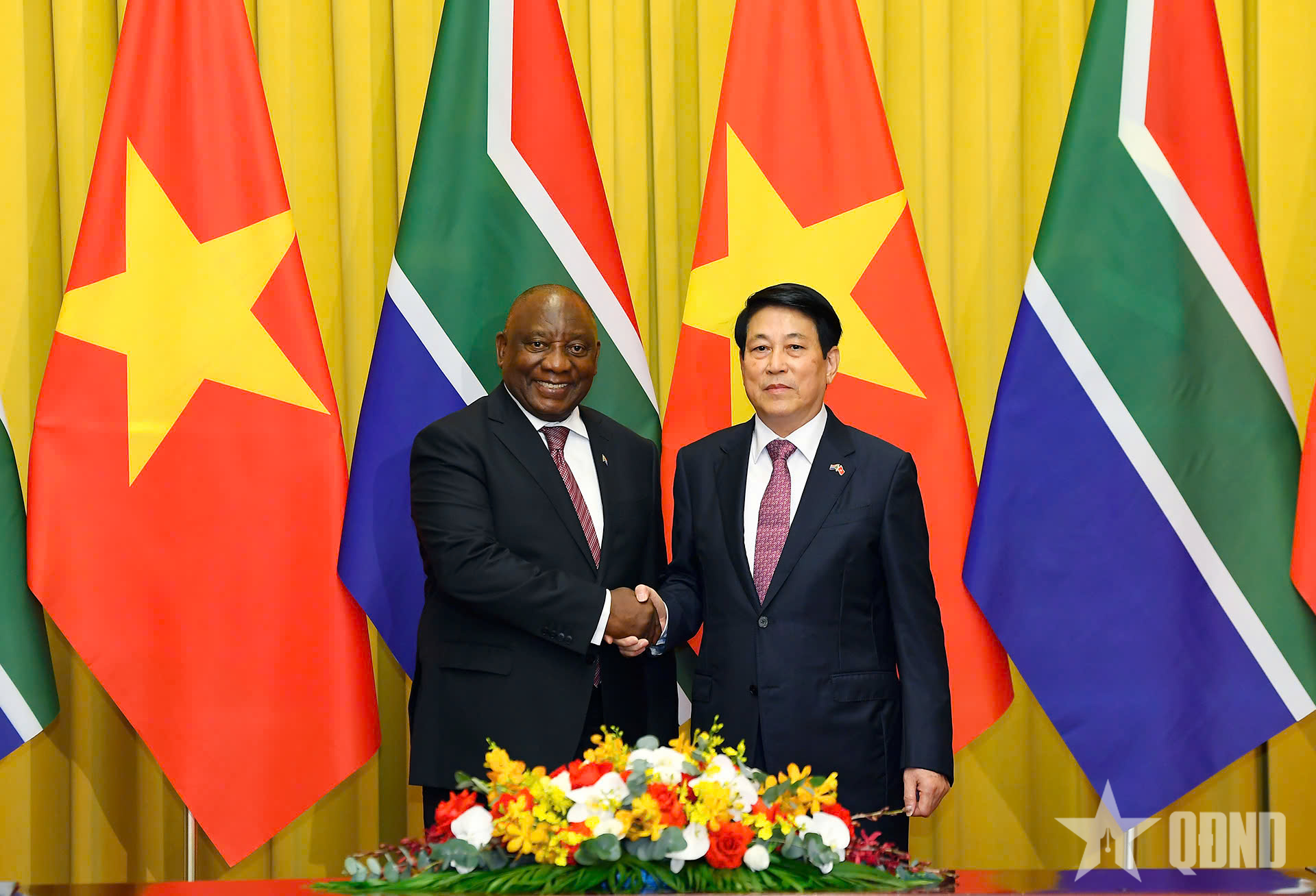 Chủ tịch nước Lương Cường hội đàm với Tổng thống Nam Phi Cyril Ramaphosa