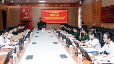 View - 	Kiểm tra công tác phổ biến, giáo dục pháp luật cho thanh niên tại Z129