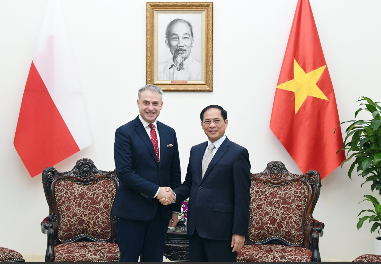 Việt Nam mong muốn tăng cường quan hệ hợp tác nhiều mặt với Ba Lan