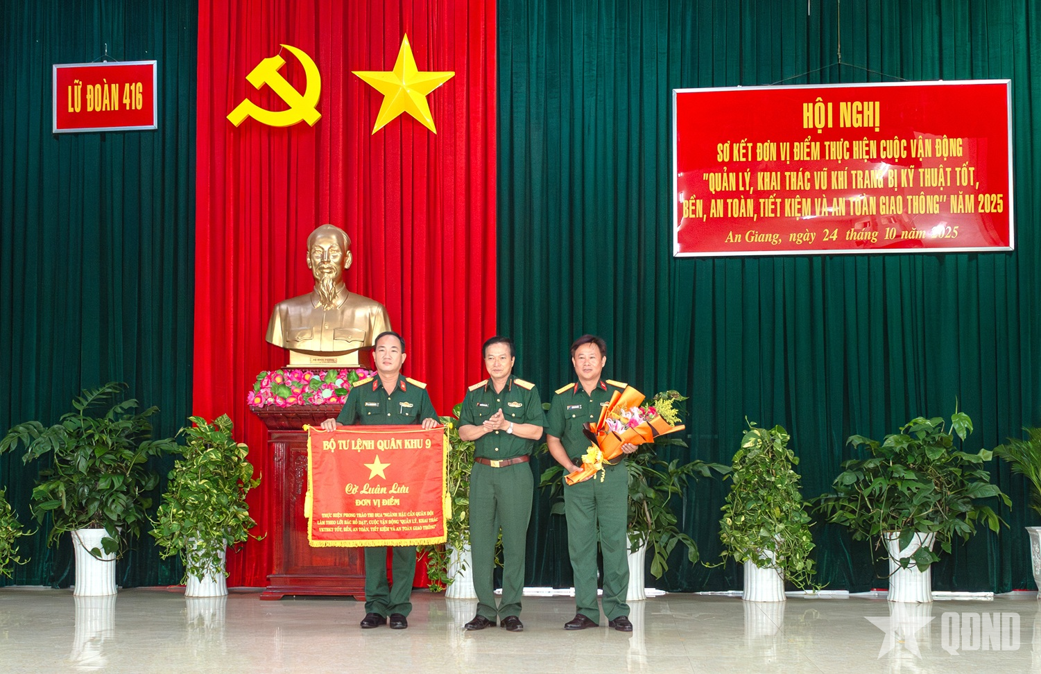 Quân khu 9: Sơ kết đơn vị điểm thực hiện Cuộc vận động 50