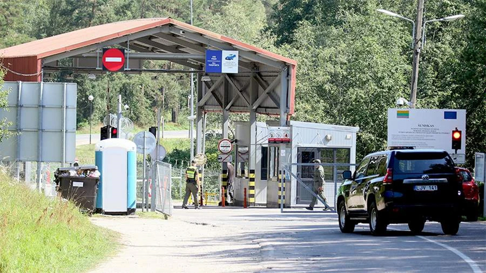 Litva đóng cửa sân bay và biên giới với Belarus