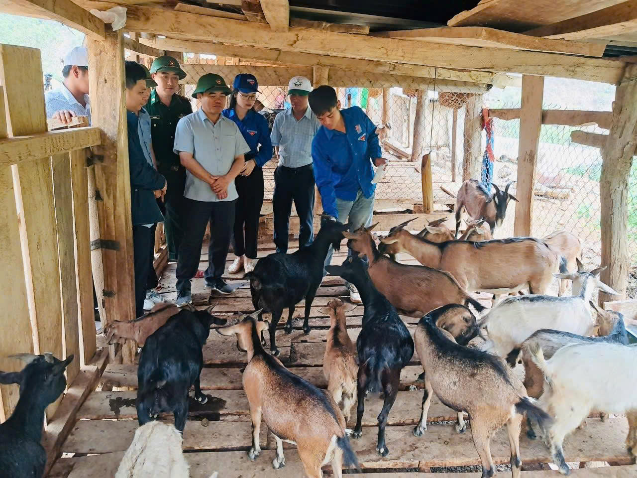 Bí thư chi đoàn “hai giỏi”