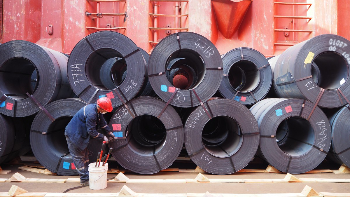 EU tăng tốc chống biến đổi khí hậu với thuế biên giới carbon