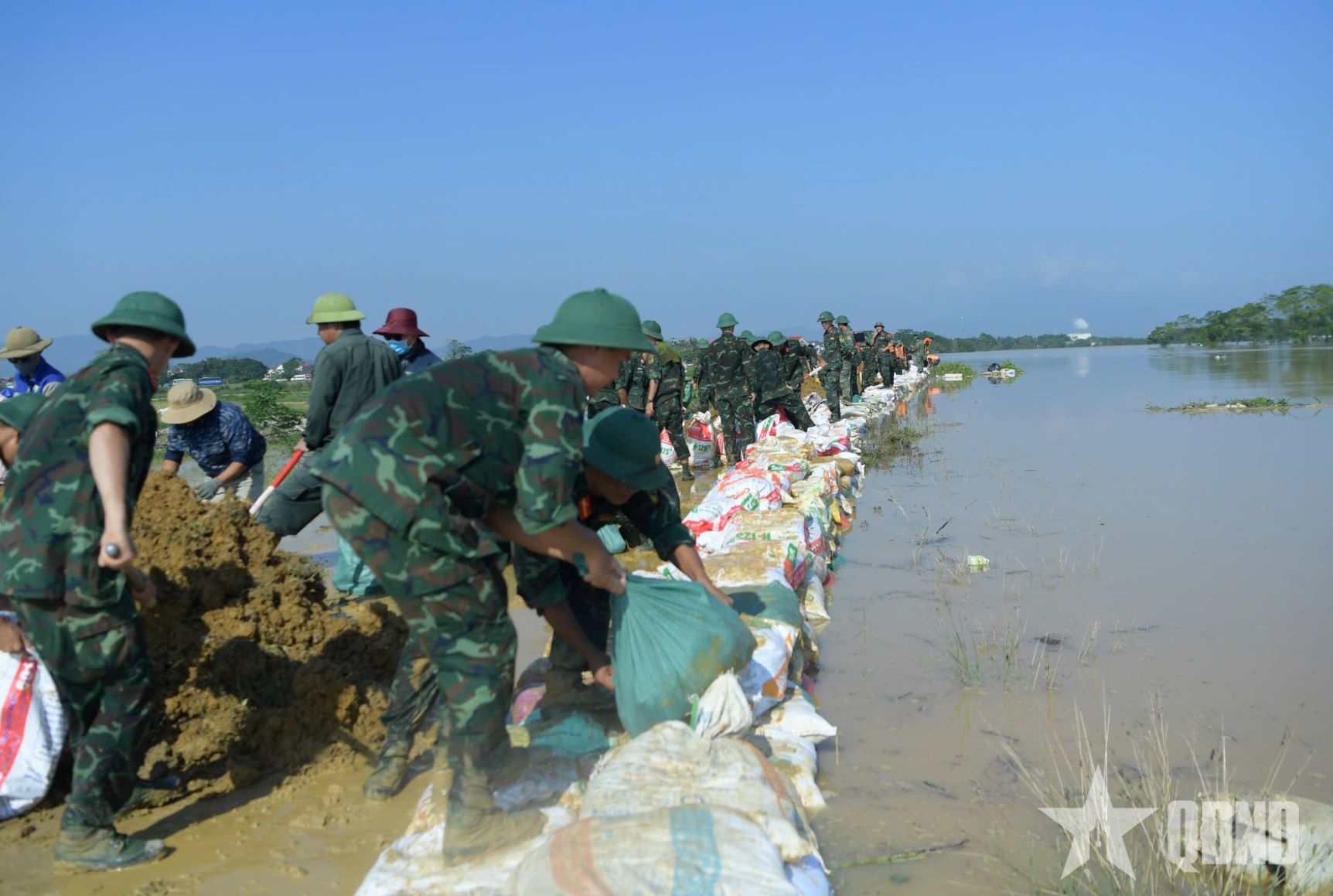 Phòng, chống lũ, lụt, sạt lở - Giải pháp nào căn cơ, bền vững? - Bài 3: Dự báo đúng, cảnh báo sớm