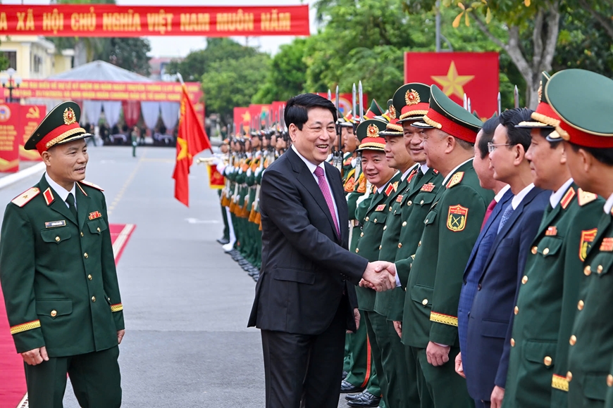 Chủ tịch nước Lương Cường dự Lễ kỷ niệm 80 năm Ngày truyền thống Lực lượng vũ trang Quân khu 3