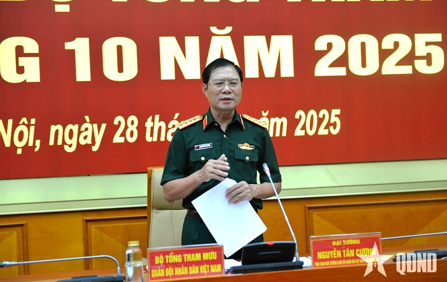 Đại tướng Nguyễn Tân Cương: Toàn quân duy trì nghiêm chế độ sẵn sàng chiến đấu, tham mưu xử lý hiệu quả các tình huống