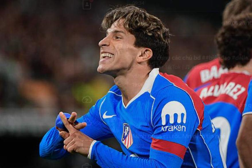 Tin thể thao (28-10): Atletico Madrid vươn lên top 4 La Liga, Vinicius dọa rời Real Madrid 

