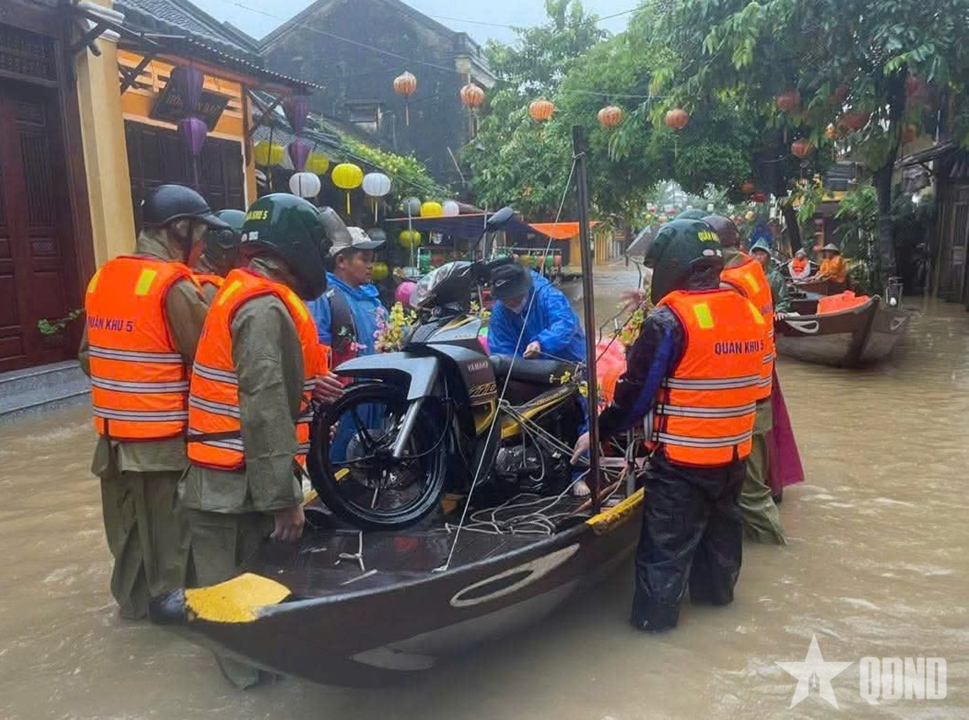 Quân khu 5 triển khai các phương án phòng, chống mưa lũ trên địa bàn 