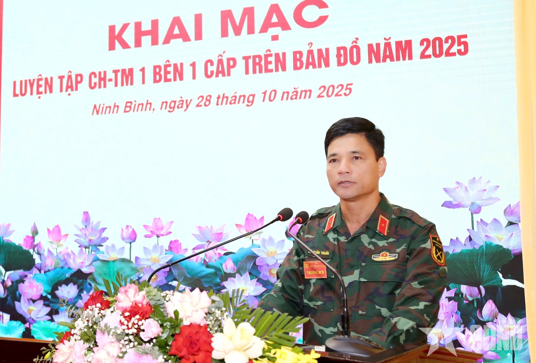 Quân đoàn 12 khai mạc luyện tập chỉ huy - tham mưu một bên, một cấp trên bản đồ