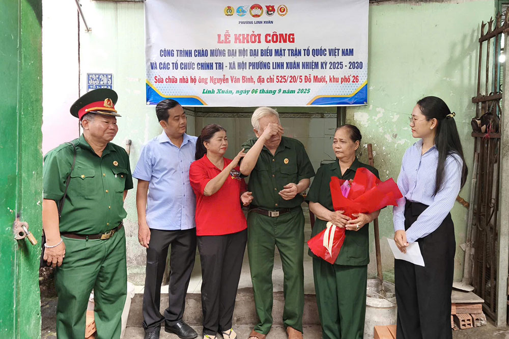 Căn nhà của tình đoàn kết, gắn bó