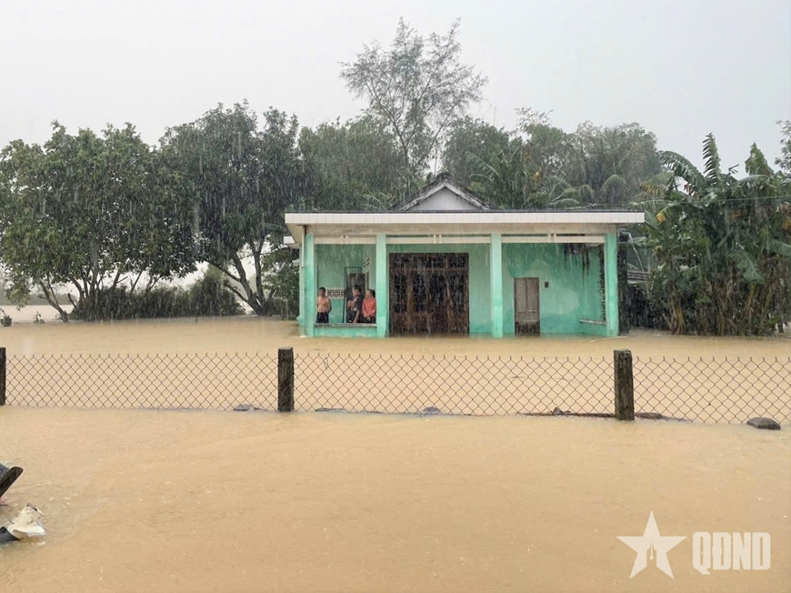 Phó thủ tướng Chính phủ Trần Hồng Hà: Ưu tiên đảm bảo an toàn tuyệt đối tính mạng người dân