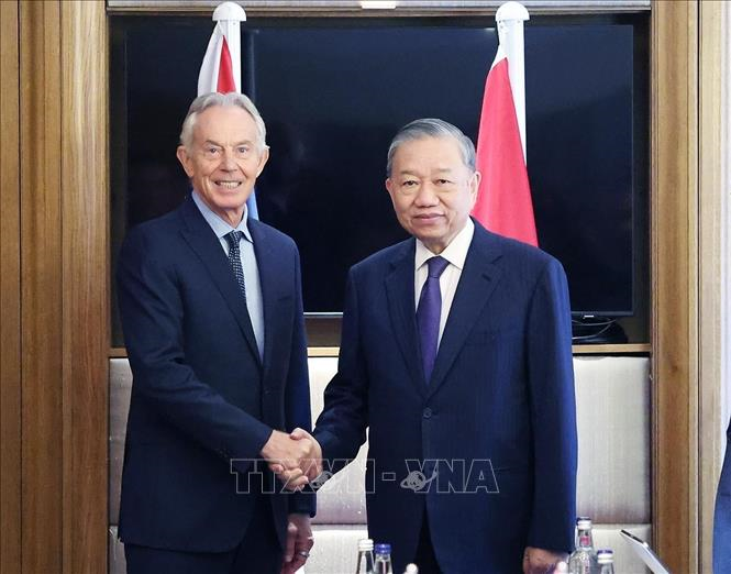 Tổng Bí thư Tô Lâm gặp cựu Thủ tướng Anh Tony Blair