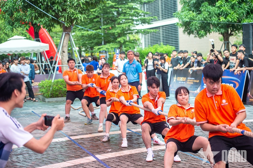 Tăng cường giáo dục thể chất và dinh dưỡng học đường để cải thiện thể lực người Việt Nam 