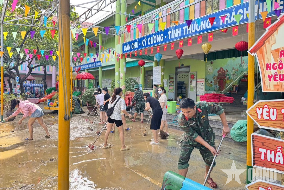 Cứu dân là mệnh lệnh không lời