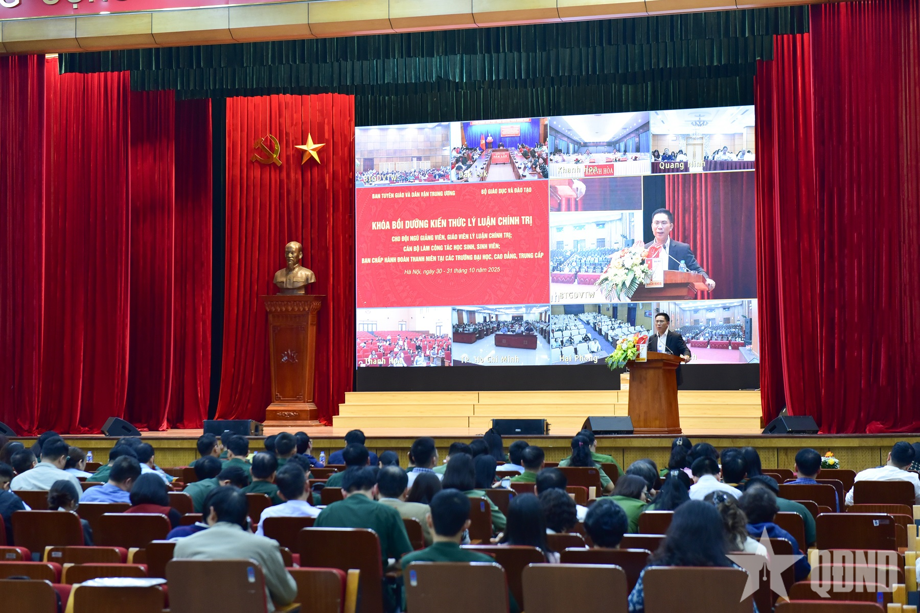 Ban Tuyên giáo và Dân vận Trung ương bế mạc khóa bồi dưỡng kiến thức lý luận chính trị 2025