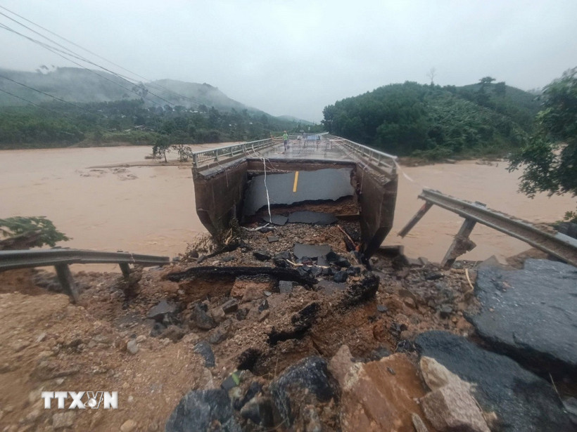 Thông xe bước 1 tuyến Quốc lộ 24C nối Đà Nẵng - Quảng Ngãi