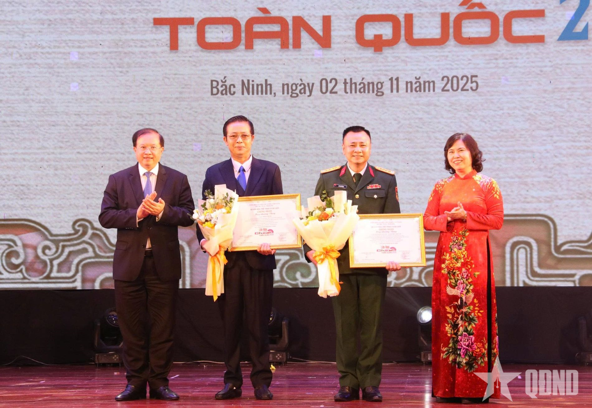Vở diễn của NSND Tự Long giành giải vàng tại Liên hoan Chèo toàn quốc 2025