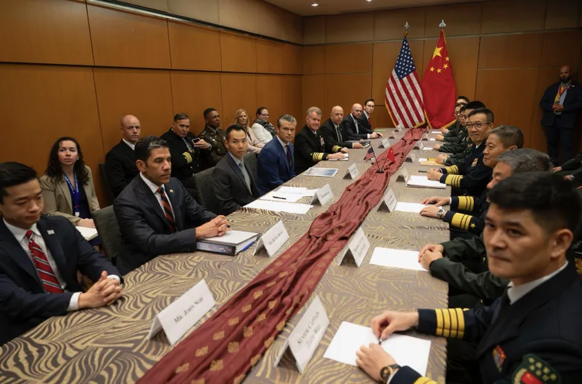 Mỹ -  Trung Quốc thảo luận các kênh liên lạc quân sự trực tiếp