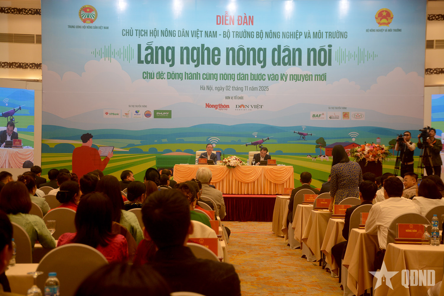 Lắng nghe nông dân nói, đồng hành cùng nông dân bước vào kỷ nguyên mới