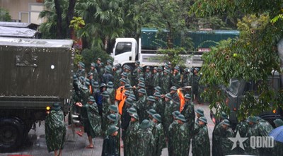 View - 	Ngày nghỉ của cán bộ, chiến sĩ Sư đoàn 968 nơi rốn lũ