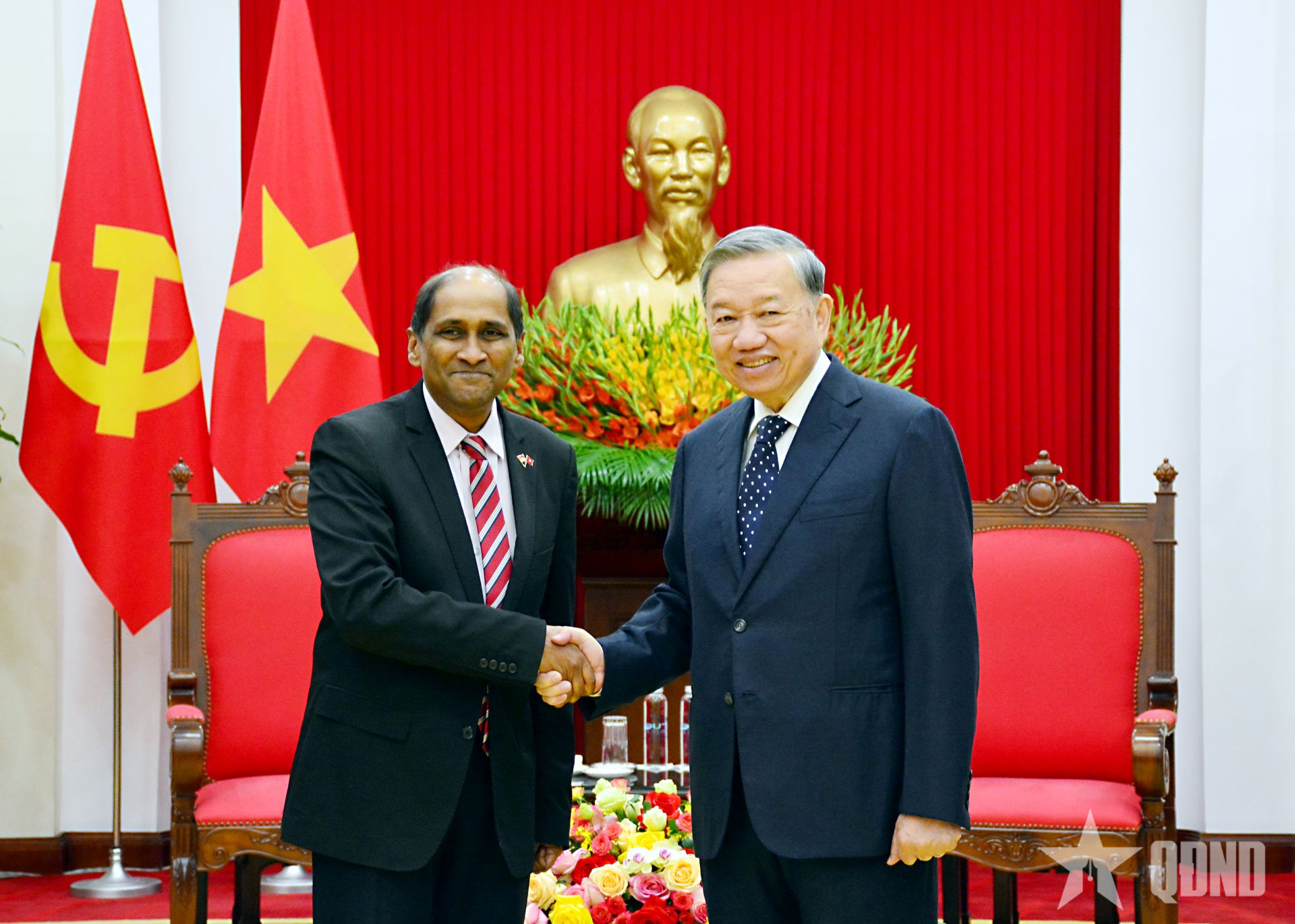 Tổng Bí thư Tô Lâm tiếp Đại sứ Singapore tại Việt Nam  