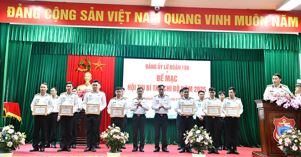 Lữ đoàn 169 Hải quân: Hội thi bí thư chi bộ năm 2025