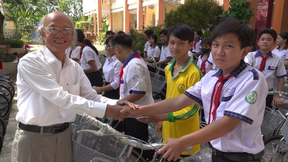 Ông Thảo làm nhiều việc thảo