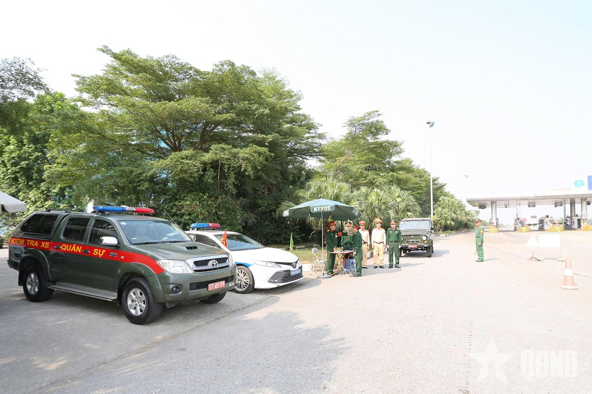 Bước đột phá về bảo đảm trật tự, an toàn giao thông trong Quân đội