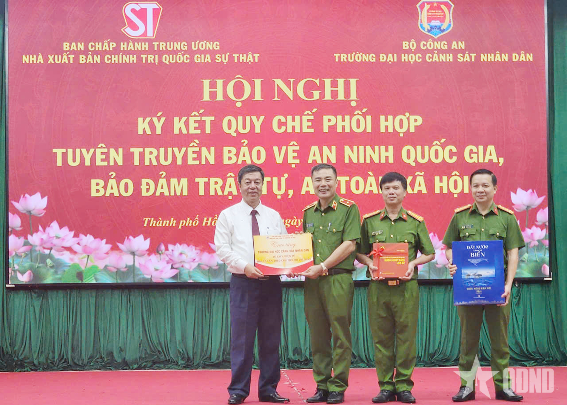 Phối hợp tuyên truyền bảo vệ an ninh quốc gia, bảo đảm trật tự, an toàn xã hội