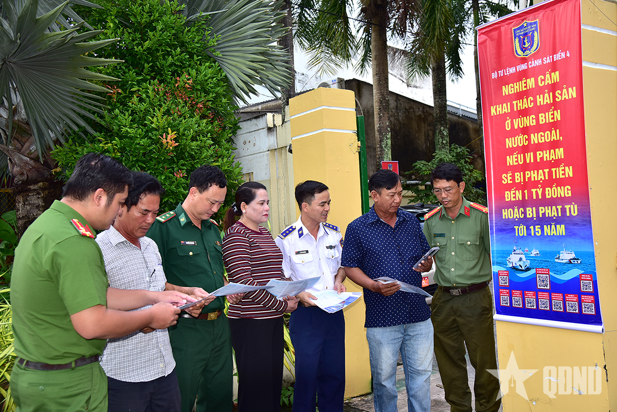 Bộ tư lệnh Vùng Cảnh sát biển 4 ứng dụng chuyển đổi số trong tuyên truyền chống khai thác IUU tại Phú Quốc