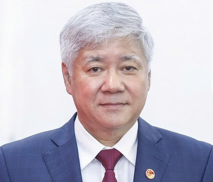 Tóm tắt tiểu sử Phó chủ tịch Quốc hội Đỗ Văn Chiến