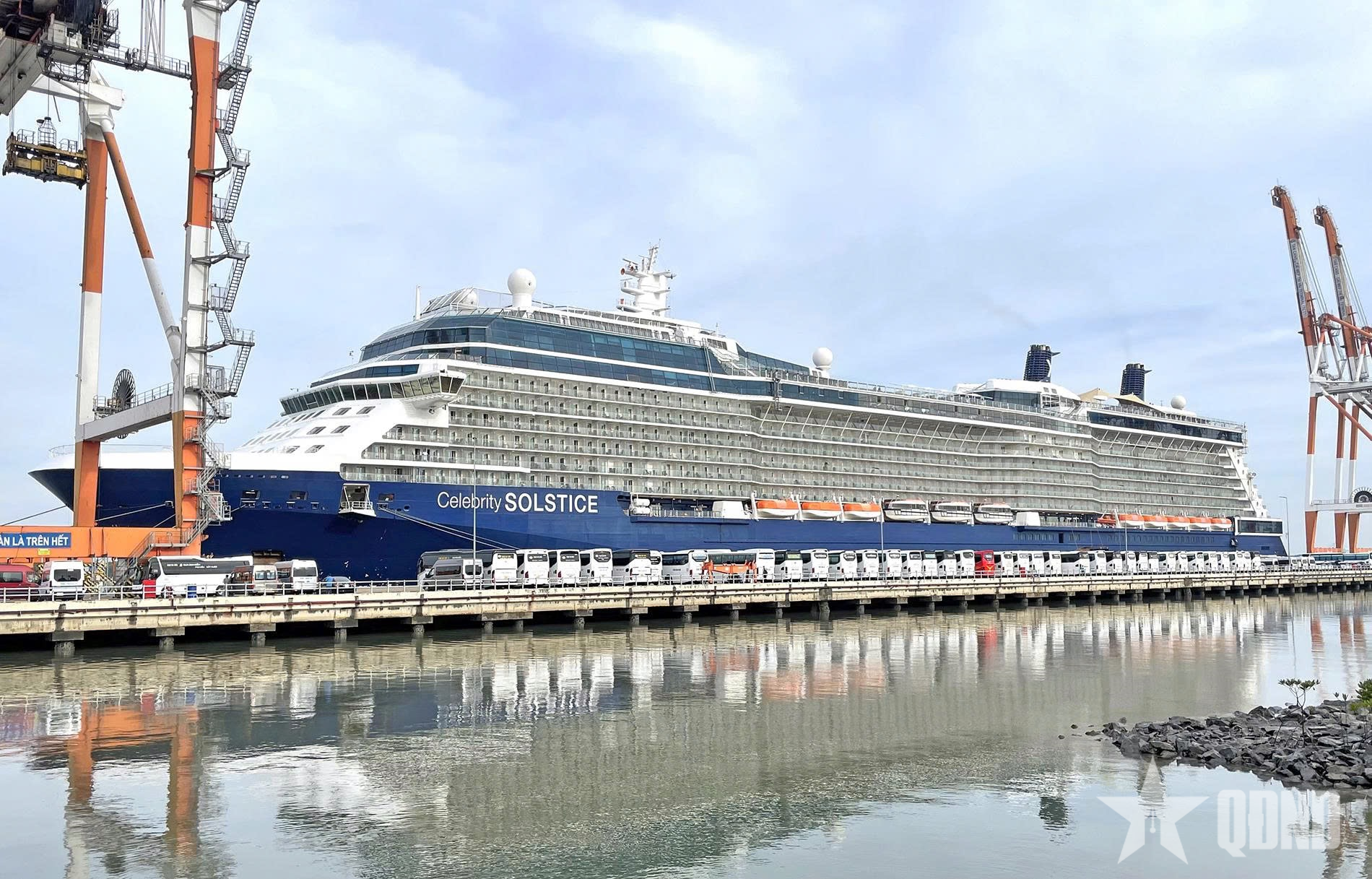 Hơn 5.000 du khách tàu biển quốc tế tham quan TP Hồ Chí Minh