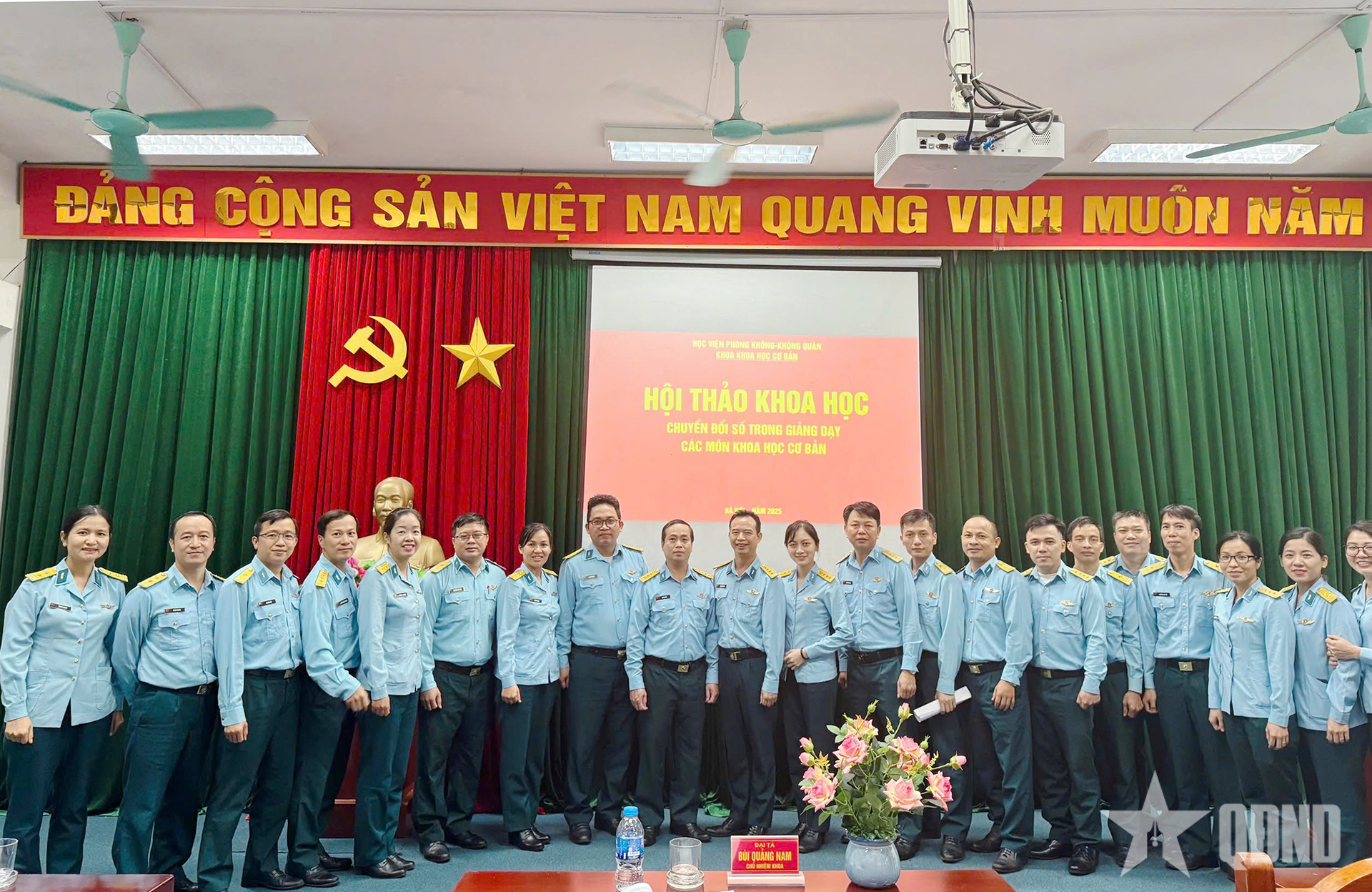 Chuyển đổi số trong giảng dạy các môn khoa học cơ bản