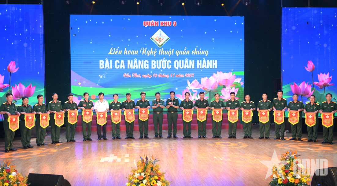 Quân khu 9: 20 đoàn nghệ thuật tham gia Liên hoan nghệ thuật quần chúng lần thứ XX

